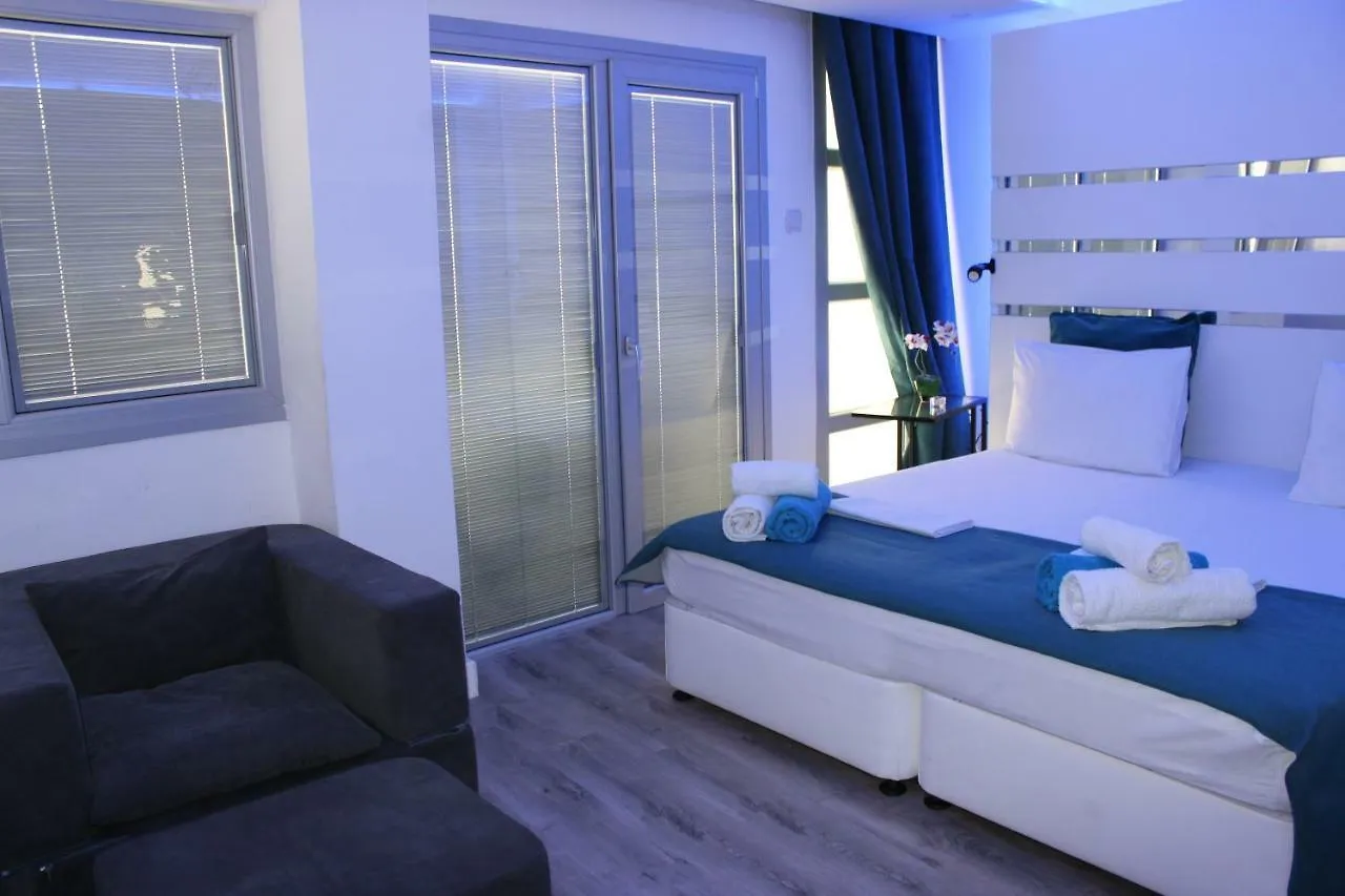 Mariandry Boutique Apartments Larnaca 0*,